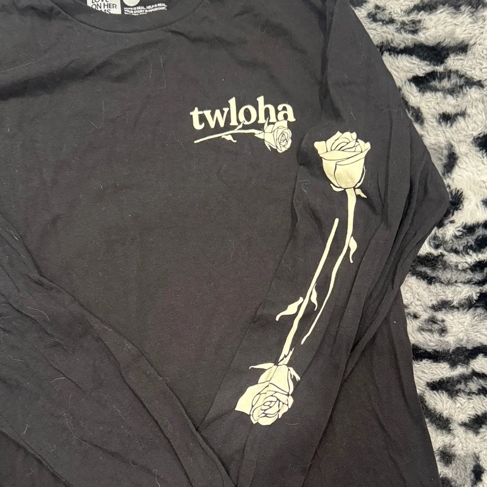 TWLOHA Black Long Sleeve Tee - Picture 5 of 7